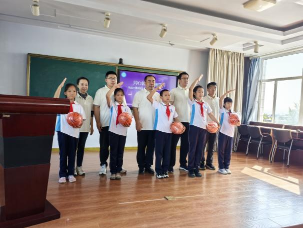 同心筑夢健康同行 留聯會社會實踐活動走進大薛鄉中心校，傳遞健康關愛